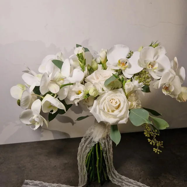 Delicate Flowers, Florărie, fotografia 4