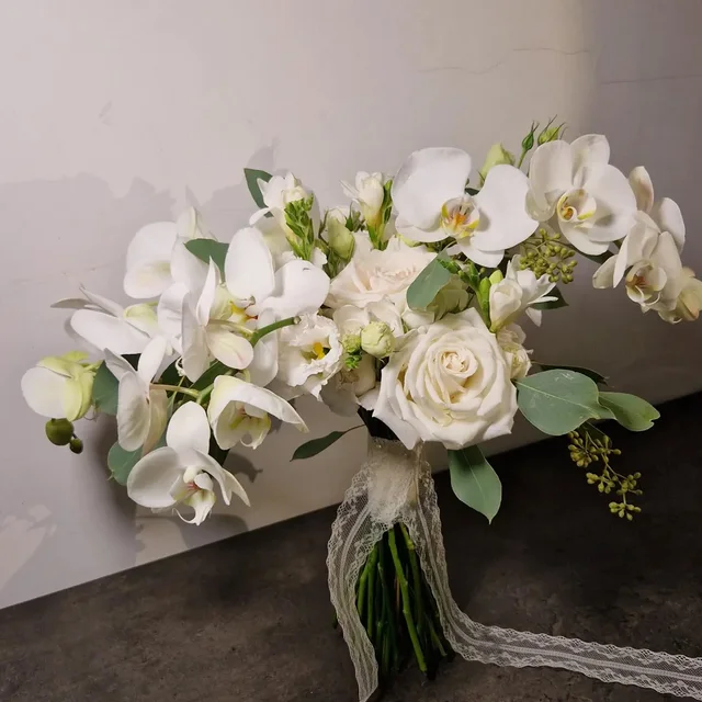 Delicate Flowers, Florărie, fotografia 6