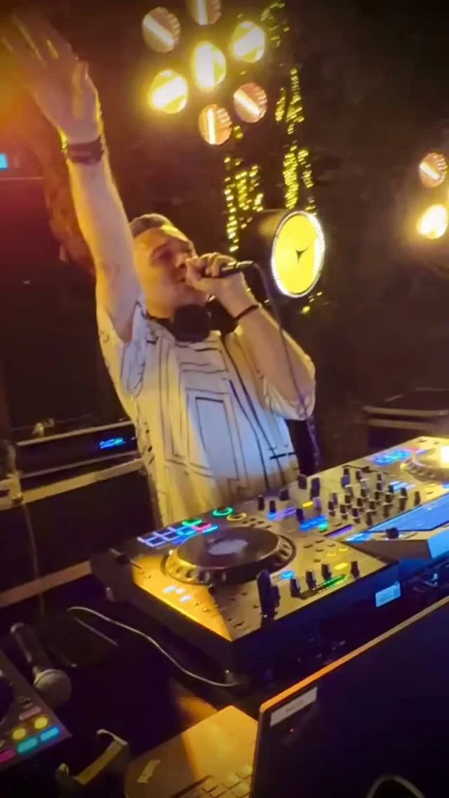 DJ Yaang, DJ, fotografia 6