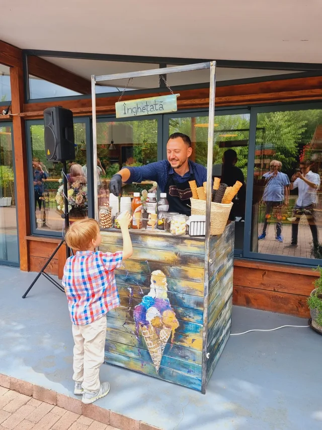 Ice Cream Bar București, Bar mobil, fotografia 10