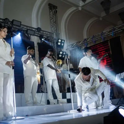 Yolo Band, Trupă, fotografia 6