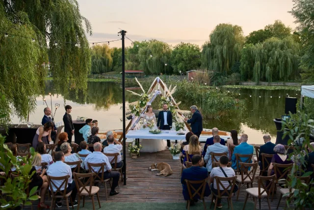Lotus by the Lake, Locație de eveniment, fotografia 5