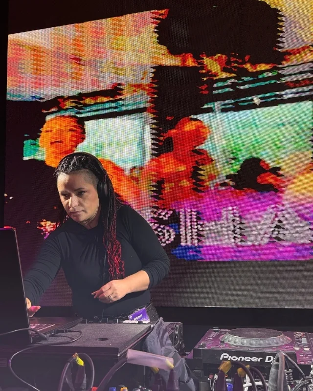 DJ Nicolle B, DJ, fotografia 8