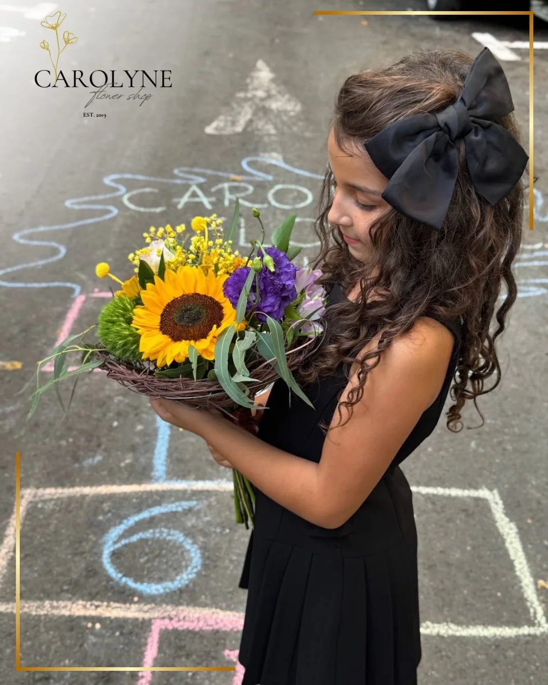 Carolyne Flower Shop, Florărie, fotografia 3