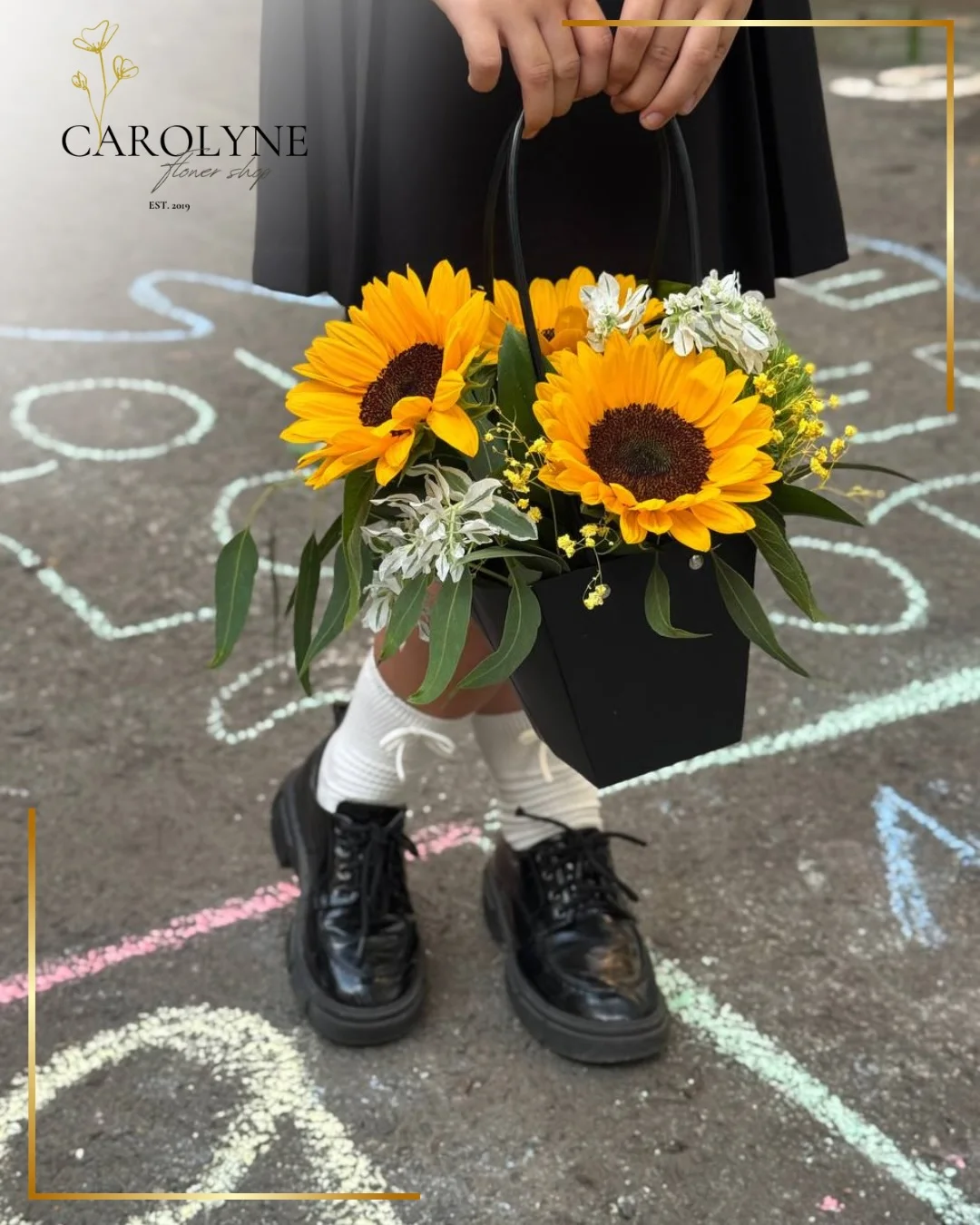Carolyne Flower Shop, Florărie, fotografia 4