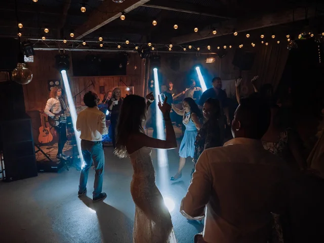 The Marions, Trupe și artiști, fotografia 7