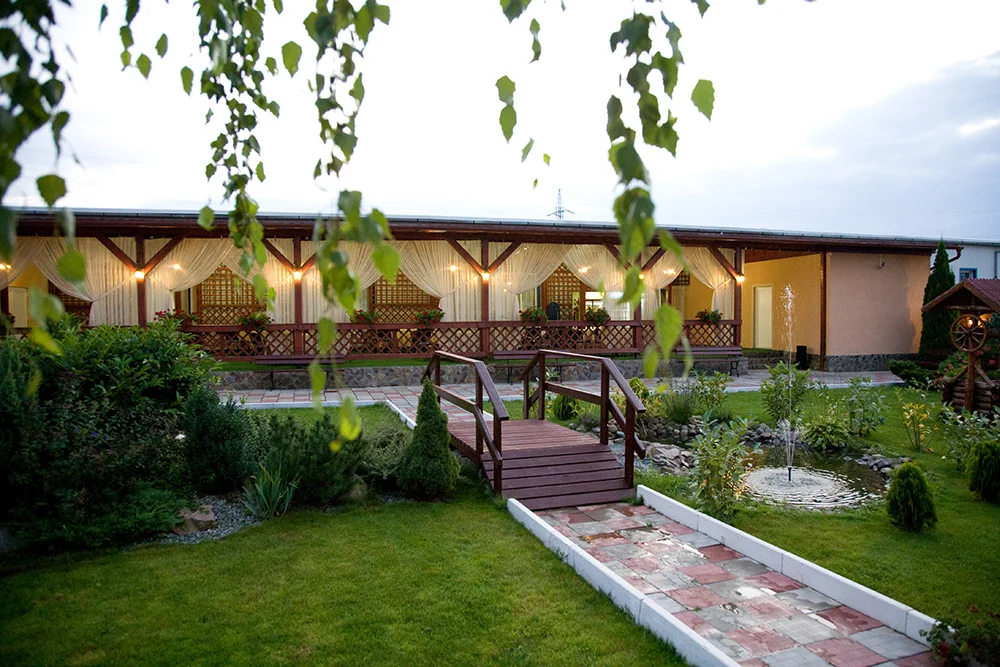 Cristal Garden, Oradea
