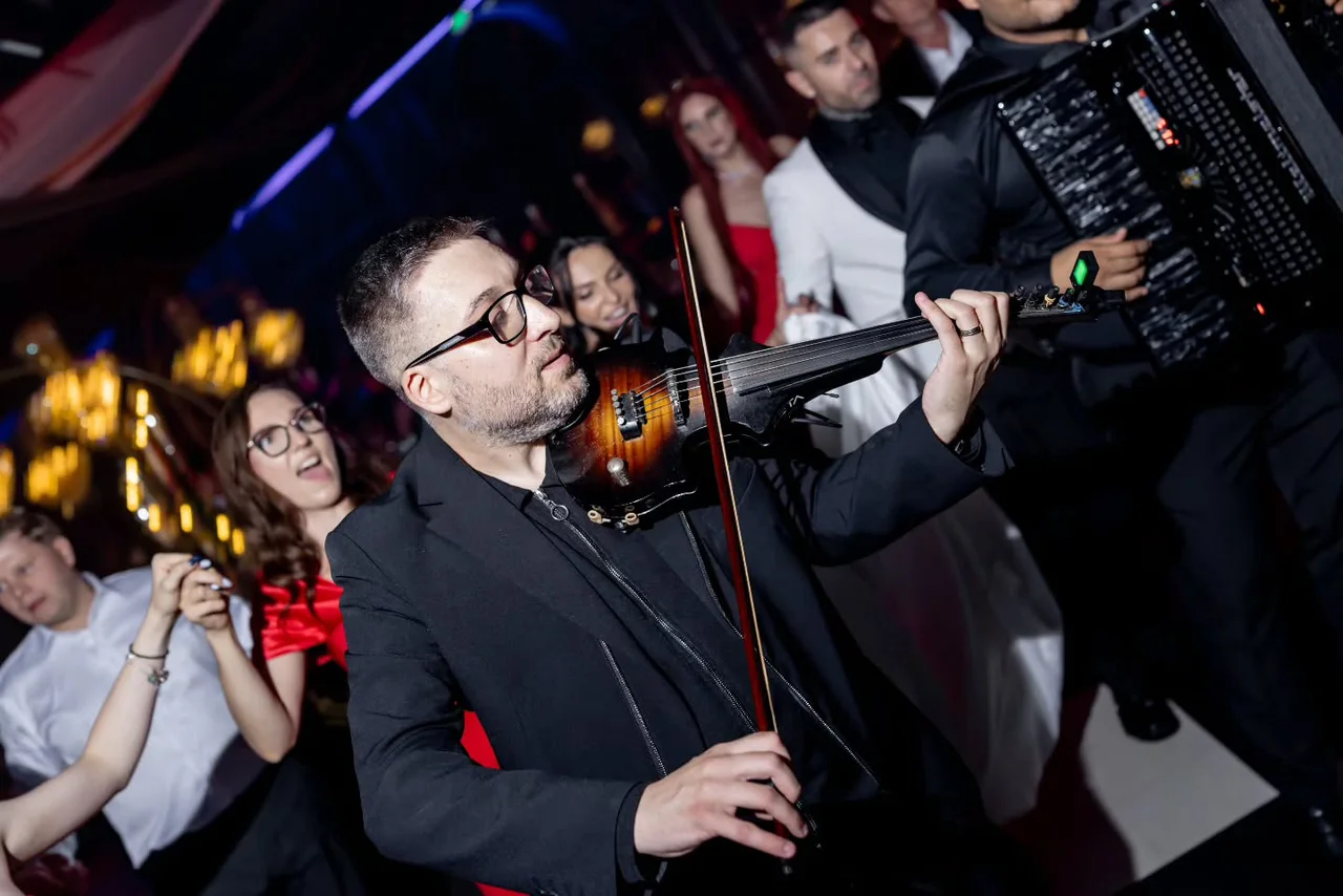 Ziriano Orchestra, Trupă, fotografia 1