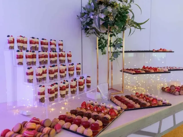 Cofetăria Christine, Tort și candy bar, fotografia 12