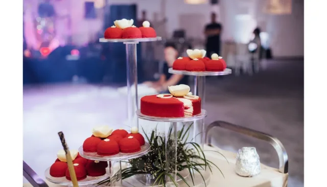 Cofetăria Christine, Tort și candy bar, fotografia 5