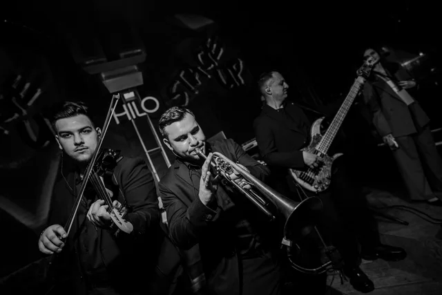 Stage UP Orchestra, Trupă, fotografia 13