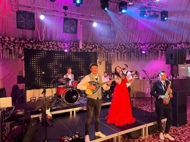 Urban Cover Band, Trupă, fotografia 12
