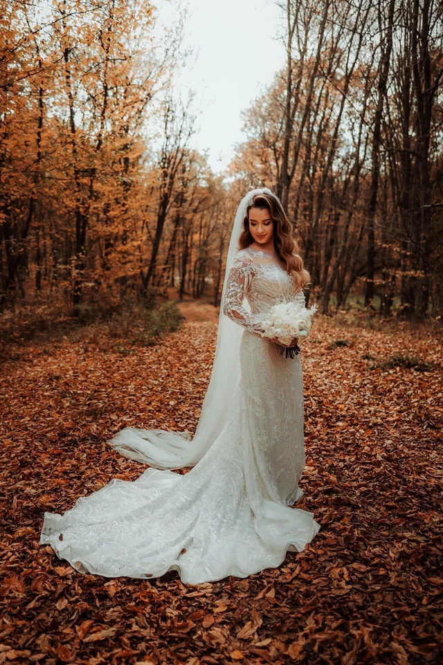 Royals, Rochii de mireasă, fotografia 7