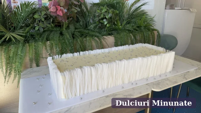 Dulciuri Minunate, Tort și candy bar, fotografia 8
