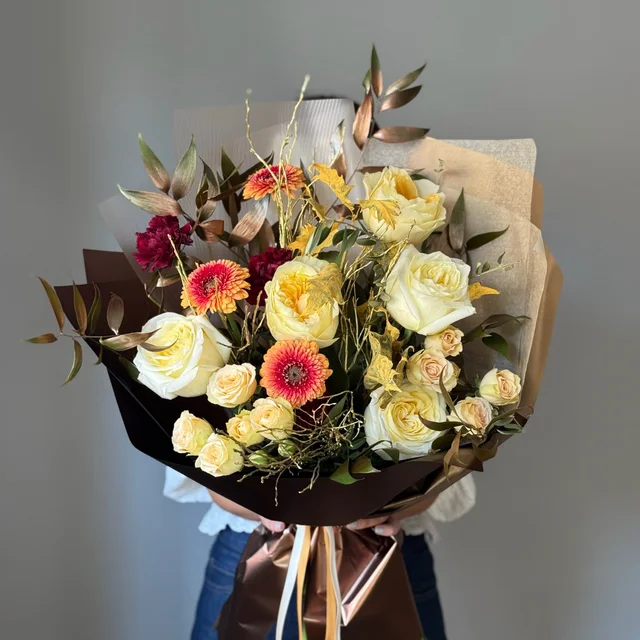 Roses & More, Florărie, fotografia 6