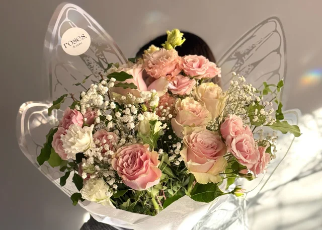 Roses & More, Design floral, București