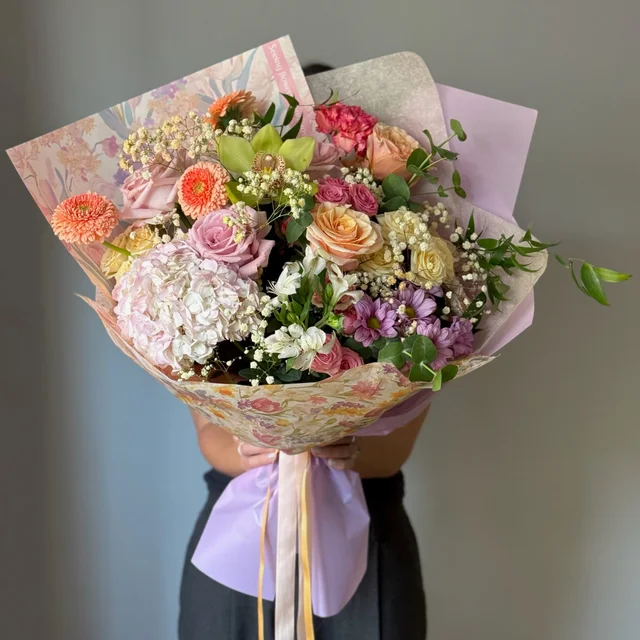 Roses & More, Florărie, fotografia 8