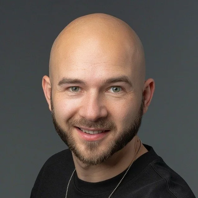 Iulian Baciu, logo