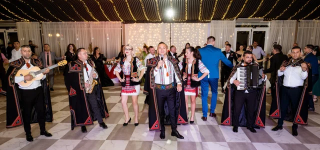 Star Music Band, Trupe și artiști, București