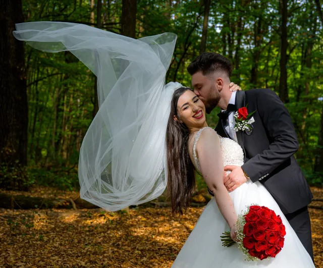 Cristian Rucăreanu, Fotograf, fotografia 1