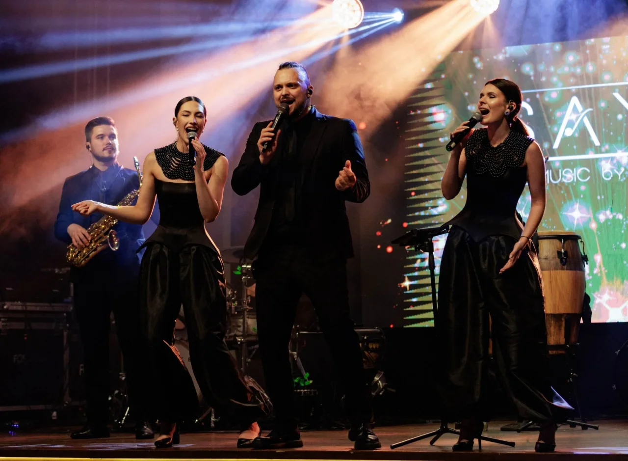 PRESTIGE Orchestra, Trupă, fotografia 1
