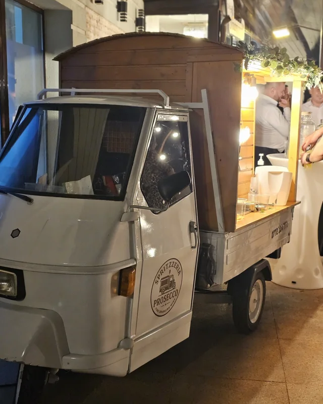 Spritzzeria Prosecco, Bar mobil, fotografia 12