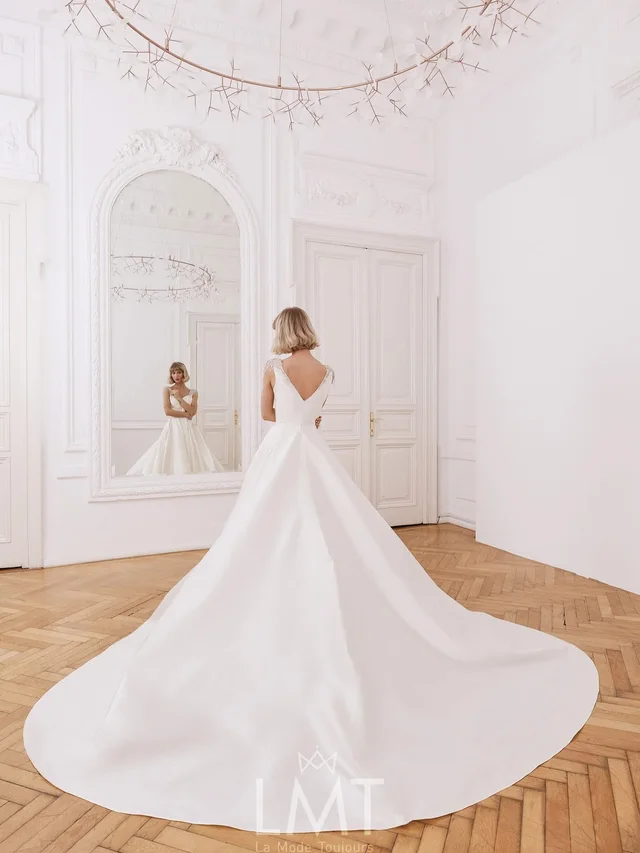 La Mode Toujours, Rochii de mireasă, fotografia 7