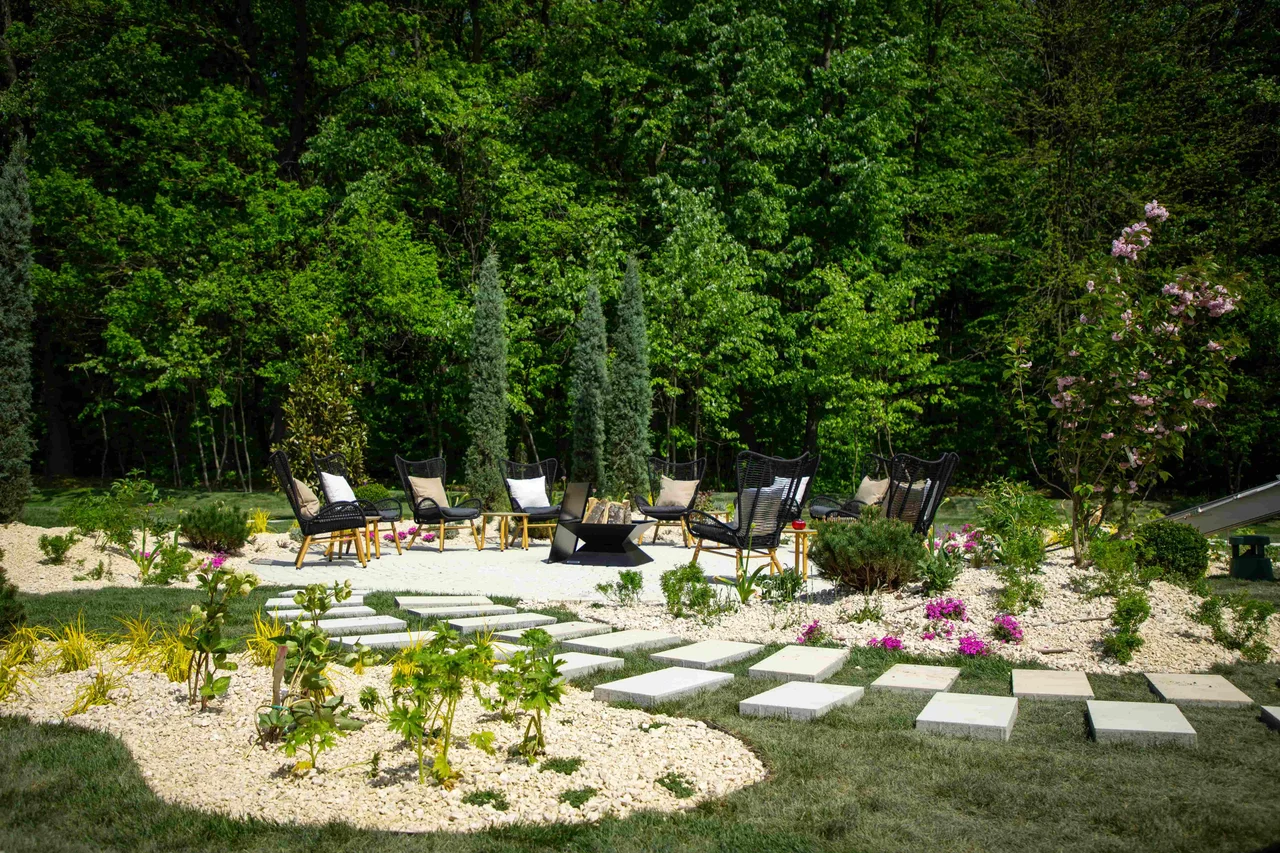 Portico Venue, Snagov