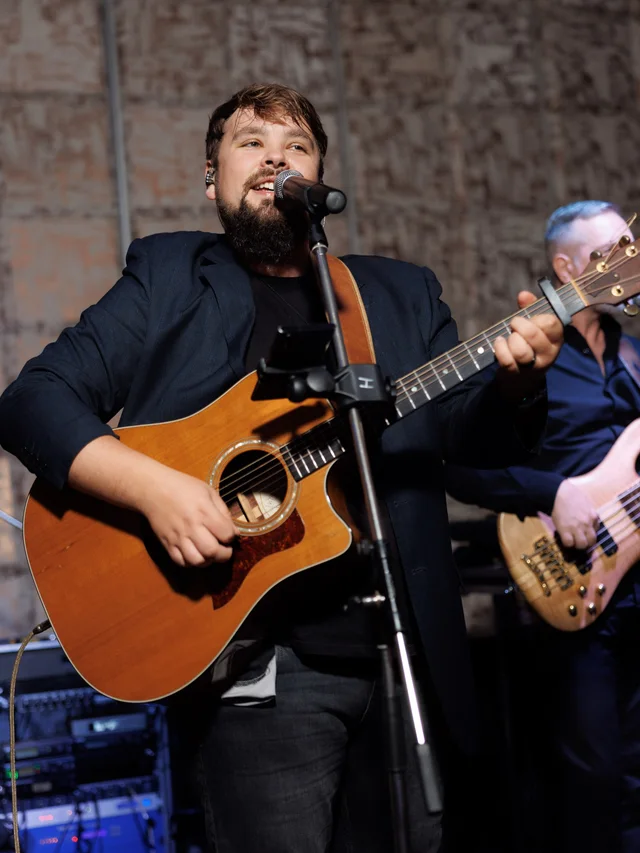 Hazard Band, Trupă, fotografia 15