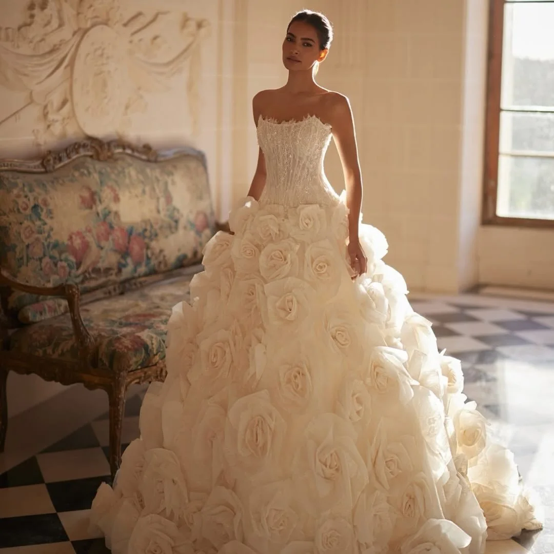 Lorys Bridal, logo