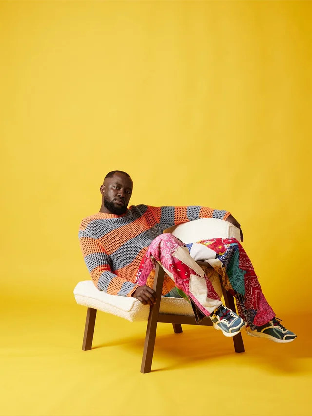 Tobi Ibitoye, Trupă, fotografia 9
