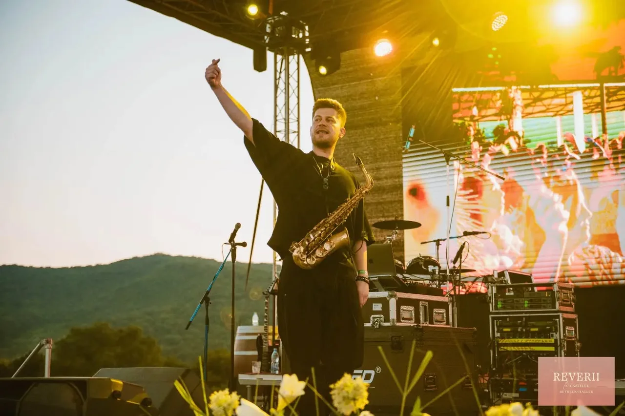 Very Sax, București