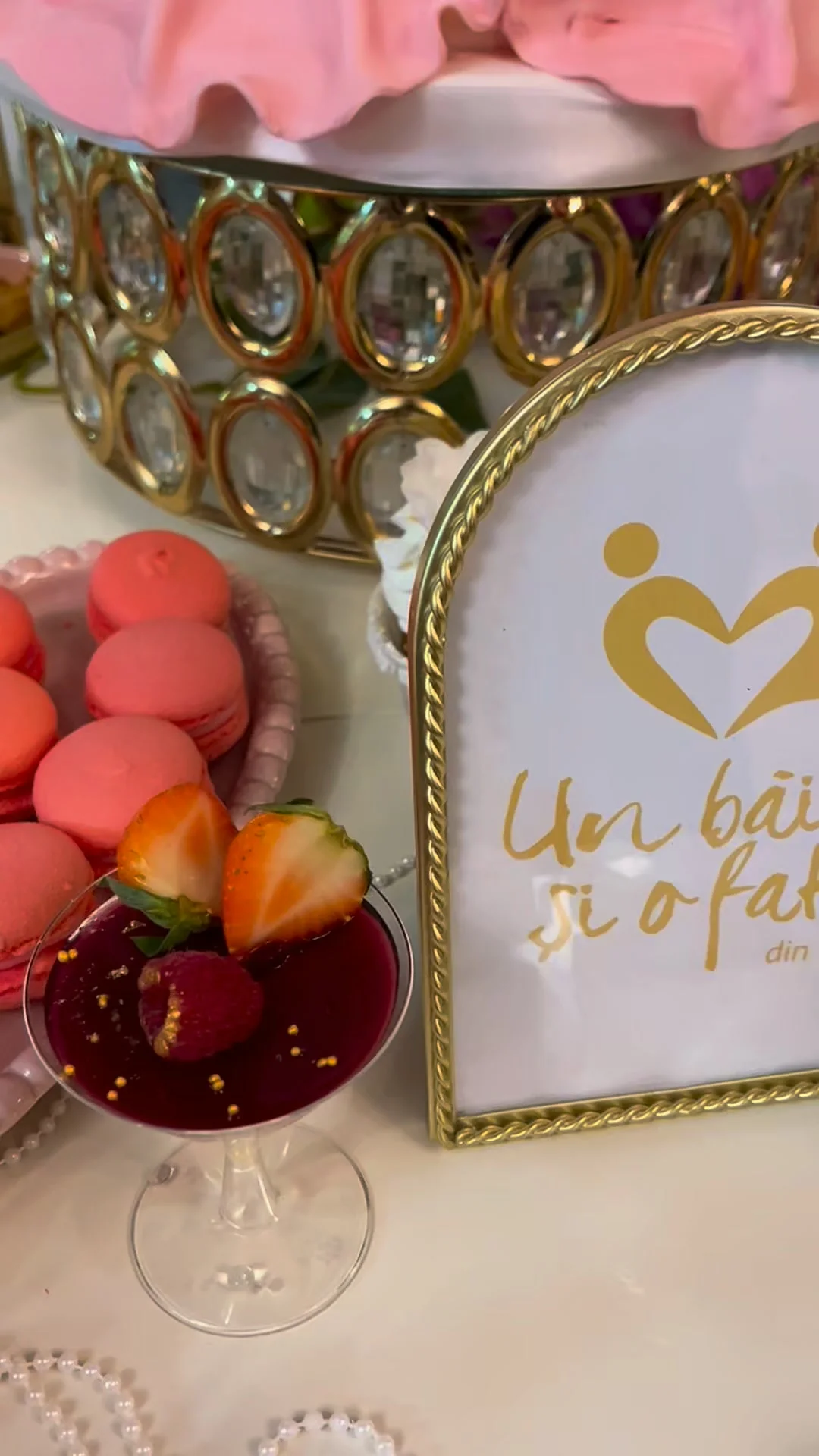 Un băiat și o fată, Tort și candy bar, fotografia 5