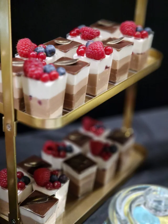 Irina - Casa cu Prajituri, Tort și candy bar, fotografia 11