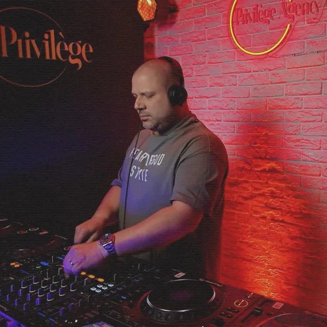 Professor (Alex Slav), DJ, fotografia 1