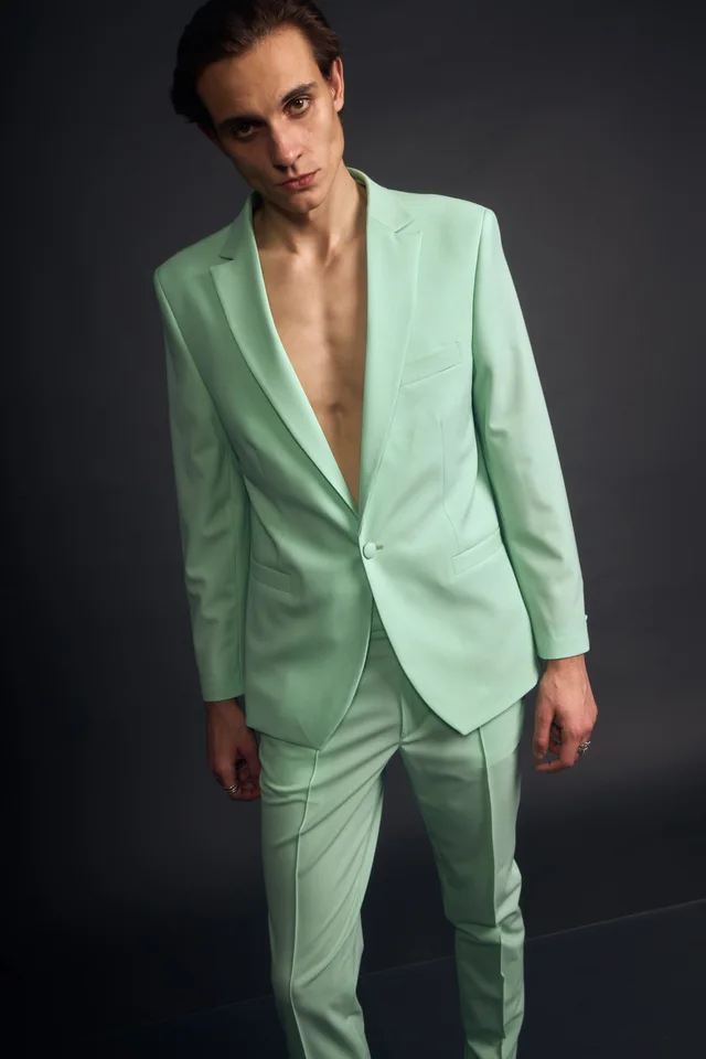 The Costume, Costume de mire, fotografia 9